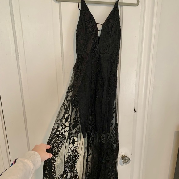 Hello Molly Lace Dress - Picture 3 of 3